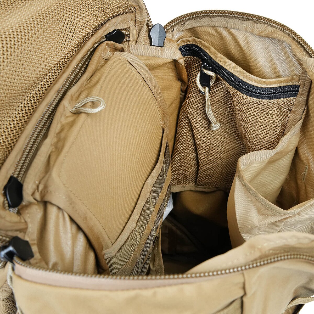 Does anyone else think the way Mystery Ranch does its hydration bladder